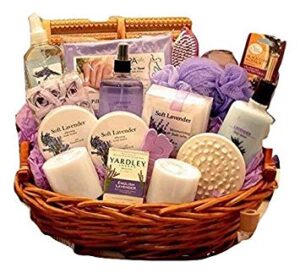 Beauty Basket-Unique Christmas Gift Ideas for Your Loved Ones-by stylewati