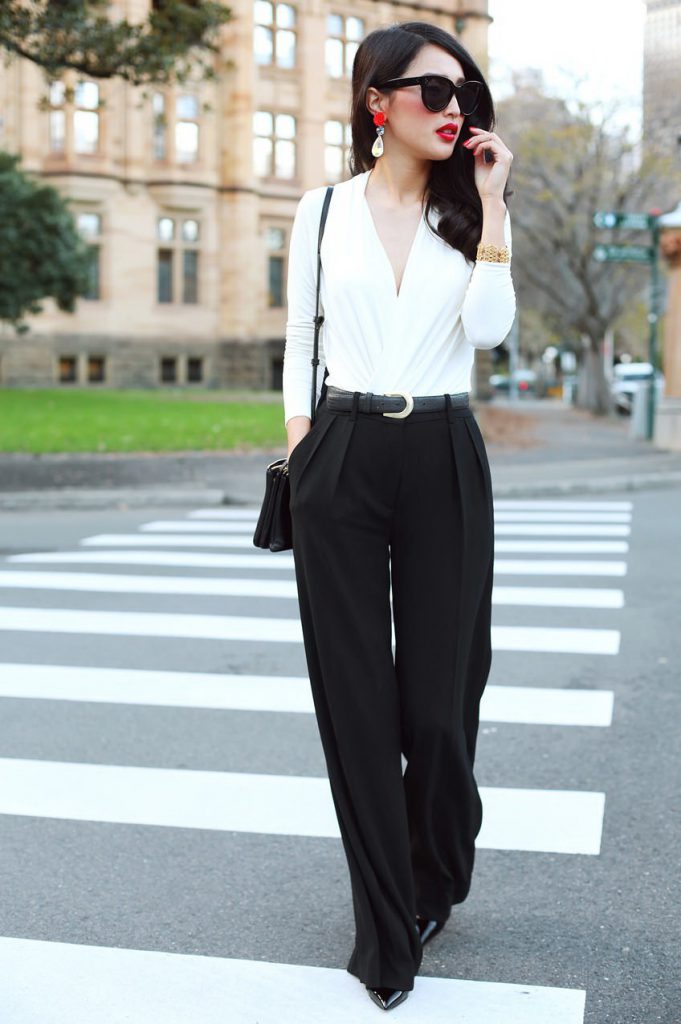 Black and white combination-10 Styling Ideas With A Basic White Shirt-by stylewati