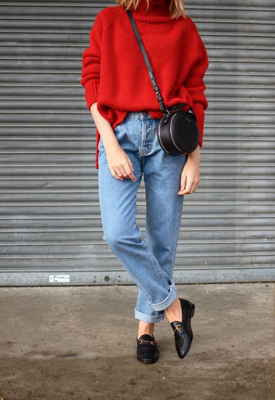 Boyfriend jeans-10 creative ways to wear your sweater for the fall season-by stylewati