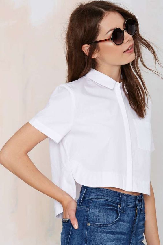 Crop tops-Fashion Trends that deserve a chance to be in your closet-by stylewati