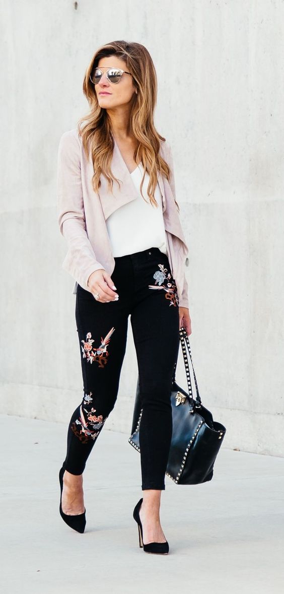 Embroidered pants-10 types of suitable pants for commute hours-by stylewati