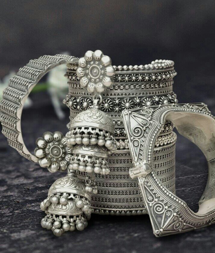 Indian ethnic jewellery-Cool accessories to try out in 2021-by stylewati