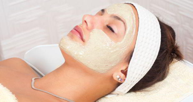 It can control acne-9 fruitful benefits of using Multani Mitti (Fuller’s earth)-by stylewati