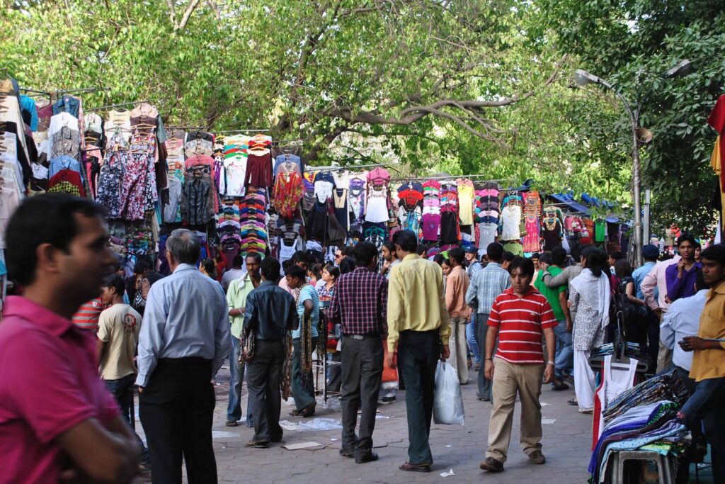 Janpath in Delhi-How to do crazy street shopping in Delhi-by stylewati