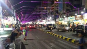 Lokhandwala Market-7 street shopping places located in Mumbai-by stylewati