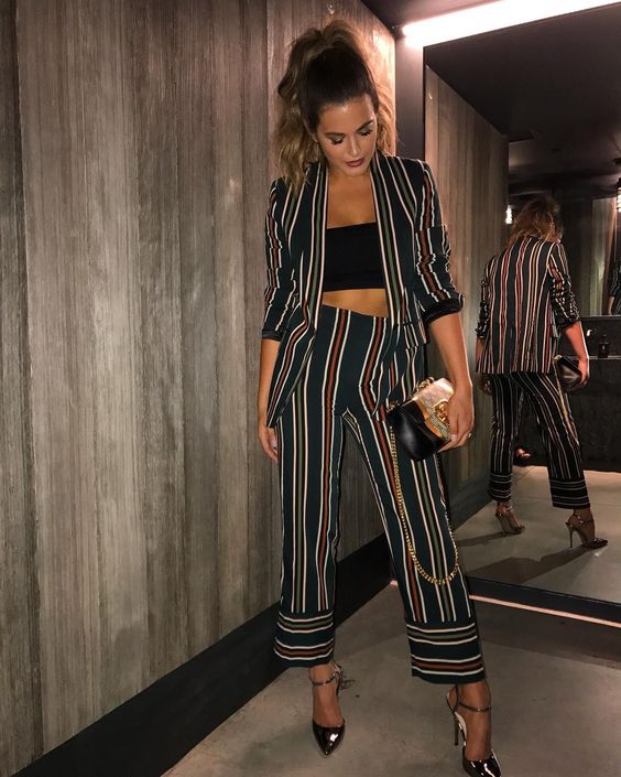 Striped go-ord-10 outfit inspiration that guarantee you slay the party night-by stylewati