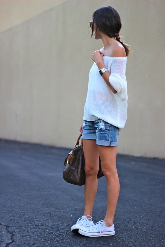 Sweater + shorts + duffle bag-5 style tips to try with your Converse sneakers-by stylewati