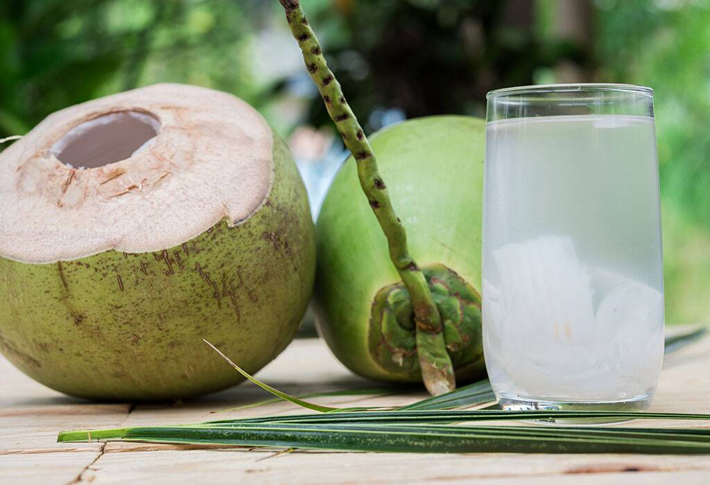 Coconut waterHow You Can Drink Your Way to Healthier, Glowing Skin in 2022-By stylewati
