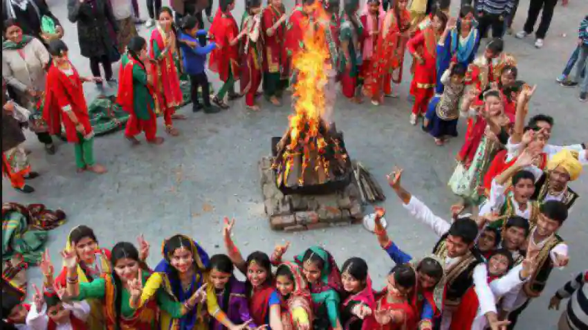 Lohri-Top 10 Famous Festivals in Punjab You Must Experience-By stylewati
