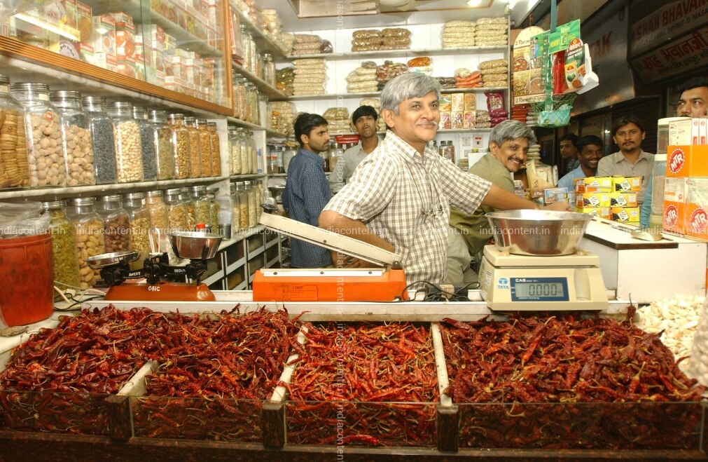 Crawford Market-5 market in Mumbai that are shoppers heaven-By stylewati