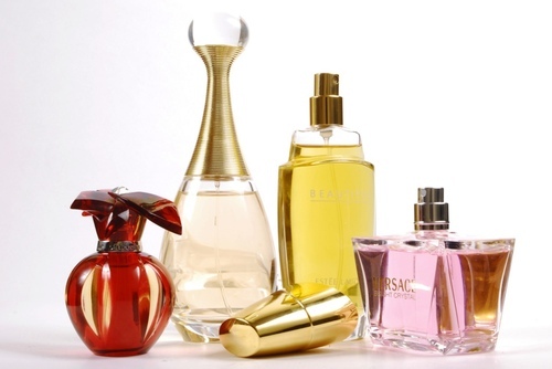 Perfume-7 Wedding gift items that are both practical and useful for a newly married couple-by stylewati