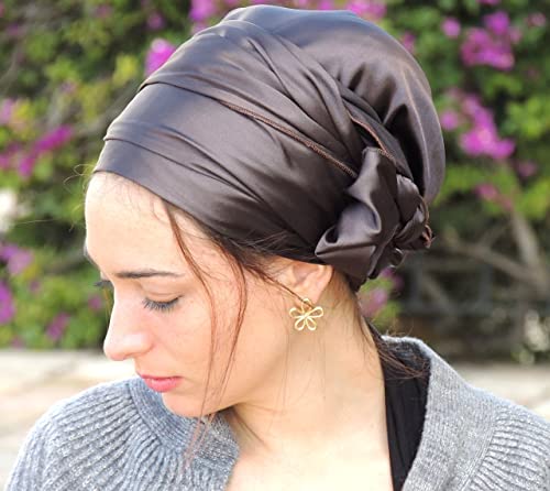 Pirate style-10 Very Cool Ways to Tie a Headscarf-By live love laugh