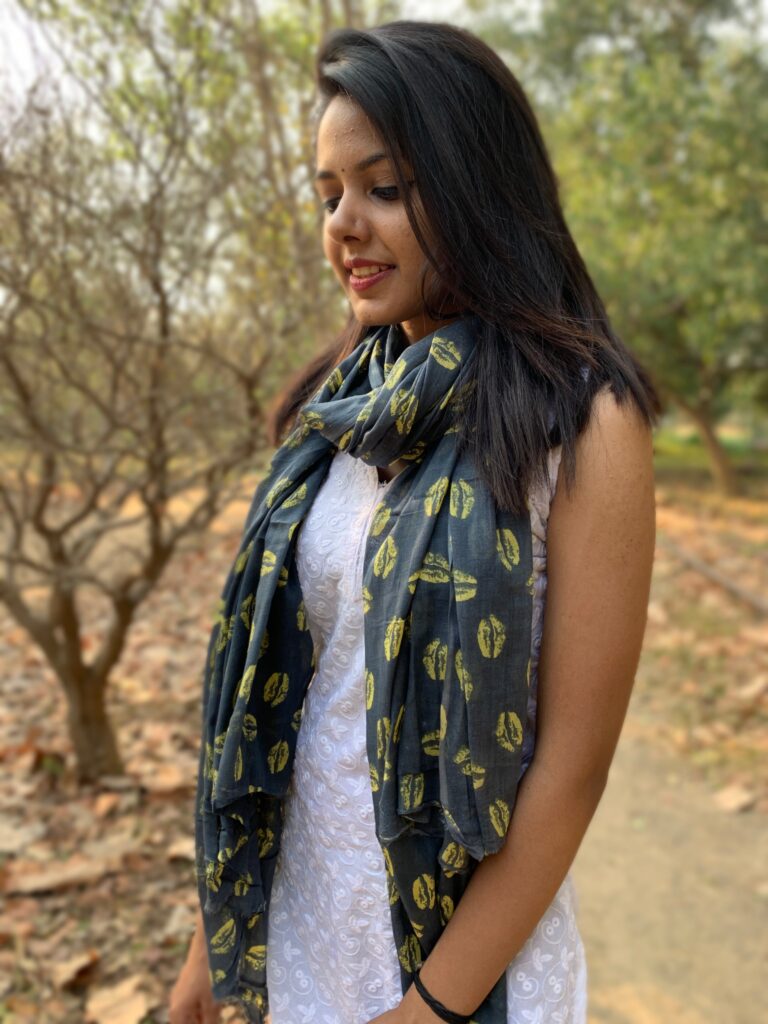 mulmul scarf - 10 Types of Scarves Every Women Must Have in Her Wardrobe in 2022-by stylewati