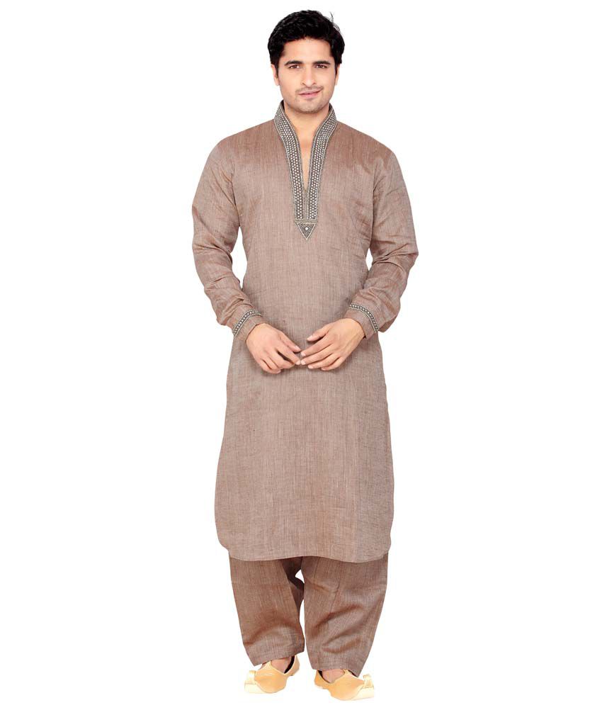 pthani suitTop 10 Indian Traditional Dresses for Men - by stylewati