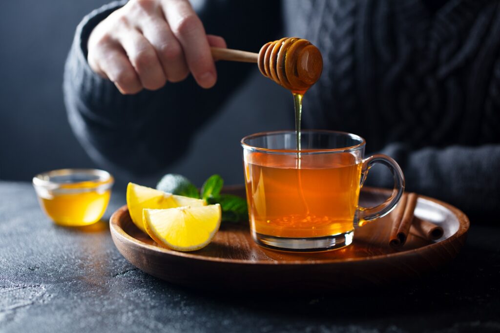 honey and lemon - 9 Best Natural Remedies For Dark Spots On Face - by livelovelaugh